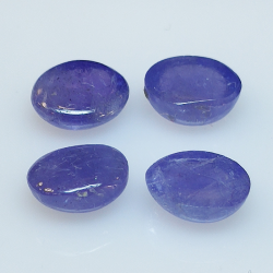 Tanzanite oval cabochon cut