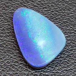 Doublette Australischer Opal Fantasia 2,23ct