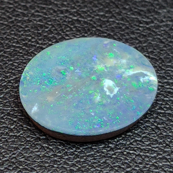 Opale australienne doublet ovale 3.98ct