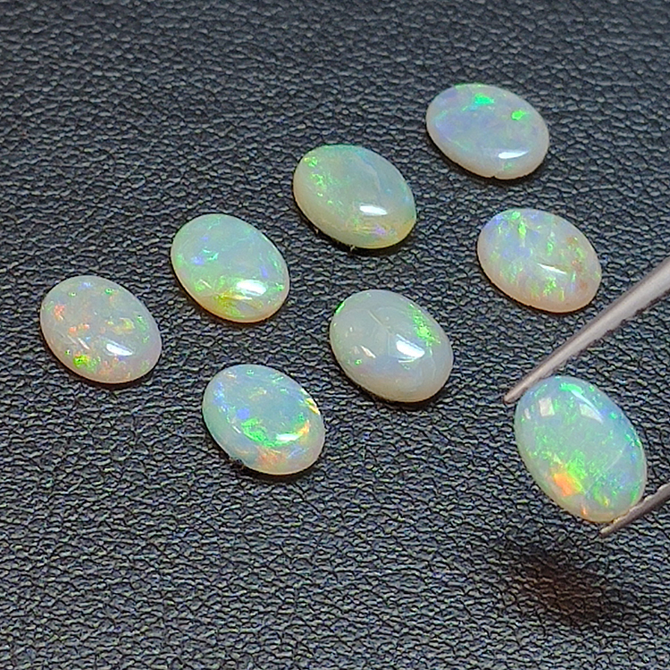 4.75ct Noble Opal Oval cabochon 8pc