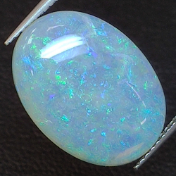 7.78ct  Ópalo noble cabujón Oval