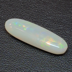 6.27ct Cabochon d'opale noble ovale