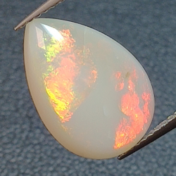 3.62ct Pear cabochon noble opal