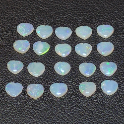 2.78ct Noble heart cabochon opal