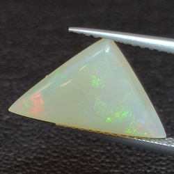 2,41ct Edler Opal-Cabochon