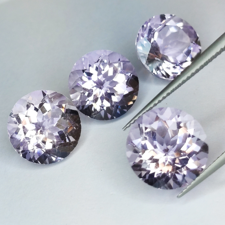 25,57ct Amethyst Rundschliff 12mm