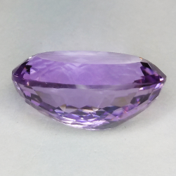 21.01 ct oval geschliffen  21 x 15mm