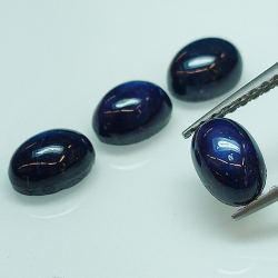 Lot 3.84ct Blue Sapphire cabochon cut Round 6 x 4,2mm