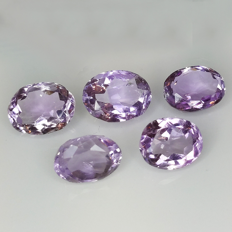 14,62ct Amethyst im Ovalschliff 10.5x8.50mm