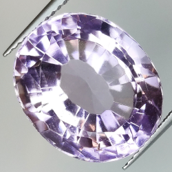 13,80ct Amethyst ovaler Schliff 16,15x13,50mm