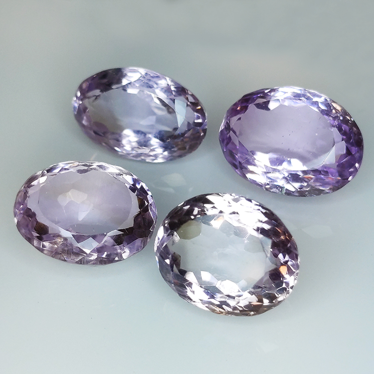 40,68ct Amethyst im Ovalschliff 16.00x12.00mm