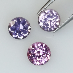 1.31ct Spinel round size 4.6 to 4.7mm