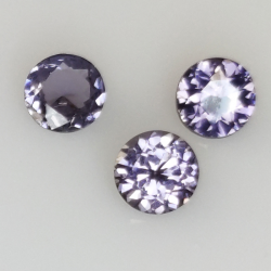 1.32ct Spinel rond coupé 4.8 à 4.9mm