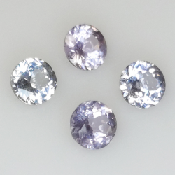 1.68ct Spinel round size 4.6 to 4.7mm