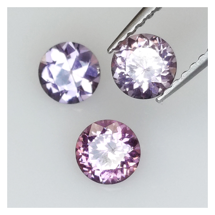 1.19ct Spinel round cut 4.6 to 4.7mm