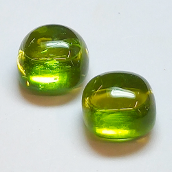 Coppia 6,94ct Peridoto taglio cabochon cuscino 8mm