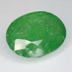 12,18 ct Quarzo verde taglio ovale 17x13 mm