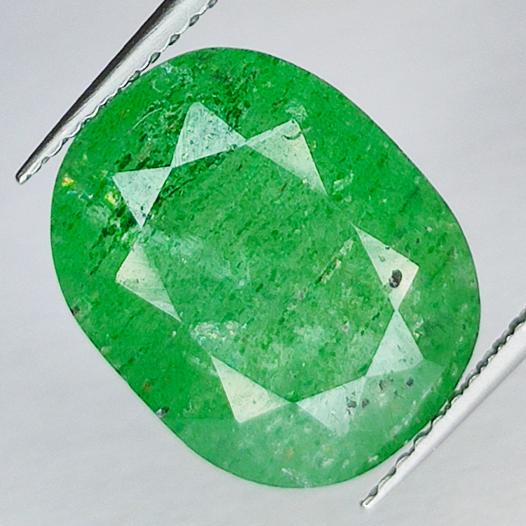 8.66ct Green quartz oval cut 14x11mm