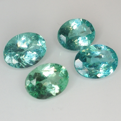 Lot 5.05ct Apatite Paraiba colour oval size 8x6mm