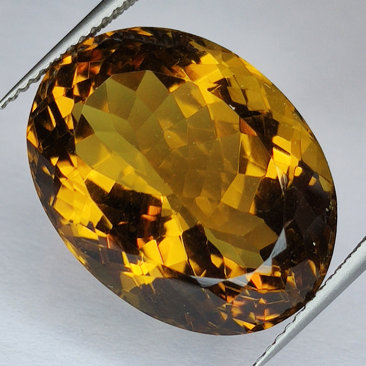 21.53ct Cuarzo Honey talla oval 19x15mm