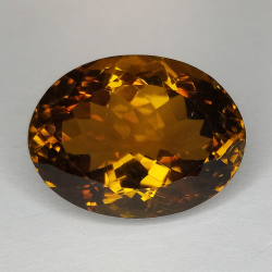 21.53ct Cuarzo Honey talla oval 19x15mm