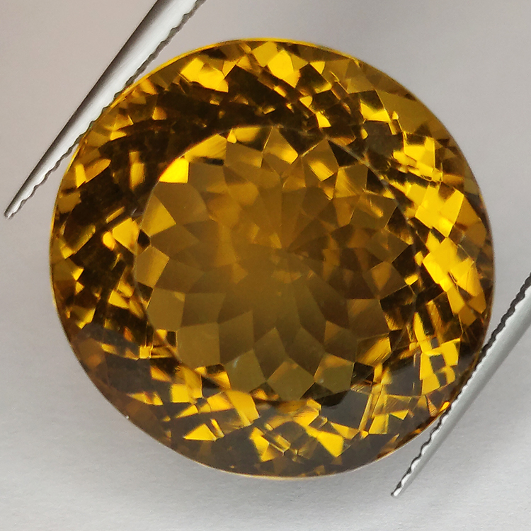 39.54ct Honey Quartz round cut 20.20x15.44mm