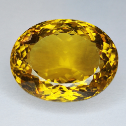 24,90ct Honigquarz ovaler Schliff 19x15mm