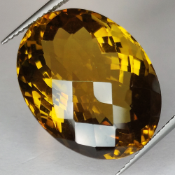 25,12ct Honigquarz ovaler Schliff 21x16mm