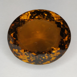 36.62ct Cuarzo Honey talla oval 21 X18mm