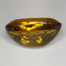 23.30ct Cuarzo Honey talla oval 22x14mm