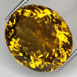 22.30ct Cuarzo Honey talla oval 18x16mm