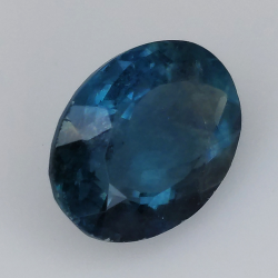 5.15ct Fluorite ovale taillée 12x9mm