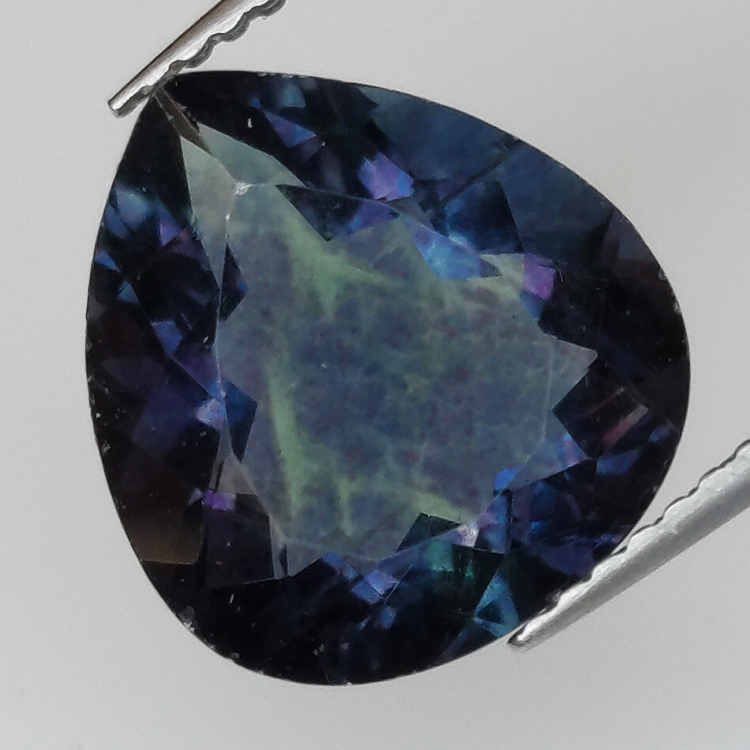 5.66ct Fluorita corte pera 12x11mm