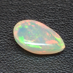 Opale etiope taglio pera 12.58 x 8.26mm 2.41 ct