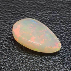 Äthiopischer (Wello) Opal im Birnenschliff 11.72 x 8.39 mm 1.93ct