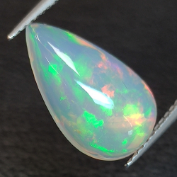 f Äthiopischer (Wello) Opal im Birnenschliff 14.67x 8.56 mm 2.28 ct