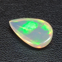 f Äthiopischer (Wello) Opal im Birnenschliff 14.67x 8.56 mm 2.28 ct