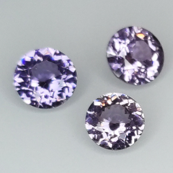 Spinel round size  4.45 a 4.87 mm 1.30ct