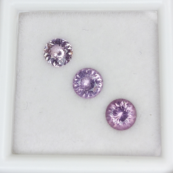 Spinel round size 4.54 a 4.75 mm 1.29 ct