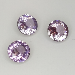 Spinell Rundschliff 4.58 bis 4.65 mm 1.09 ct