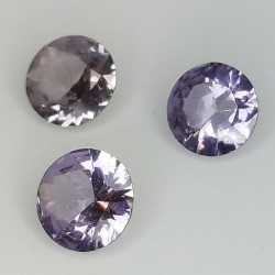 Spinel round size 4.46 a 4.51 mm 0.96 ct