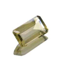 15,60 ct. Quarzo Limone in Faccettato Smeraldo