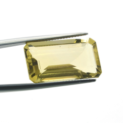 15,60 ct. Quarzo Limone in Faccettato Smeraldo