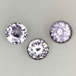 Spinel rond coupé 4.52 à 4.91 mm 1.31ct