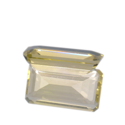 15,60 ct. Quarzo Limone in Faccettato Smeraldo