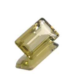 22,02ct Quartz au Citron Taille Émeraude