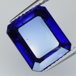 Saphir Verneuil bleu 6,65 ct taille émeraude 11,07x6,99 mm