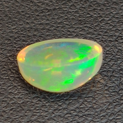 Opal Ethiopia oval cut 1.51 ct