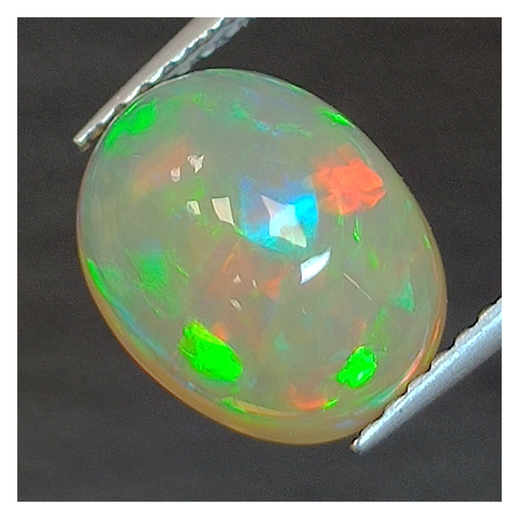 Opal Ethiopia oval cut 2.45 ct