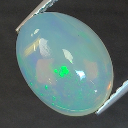 Opal Äthiopien im Ovalschliff 2.33 ct